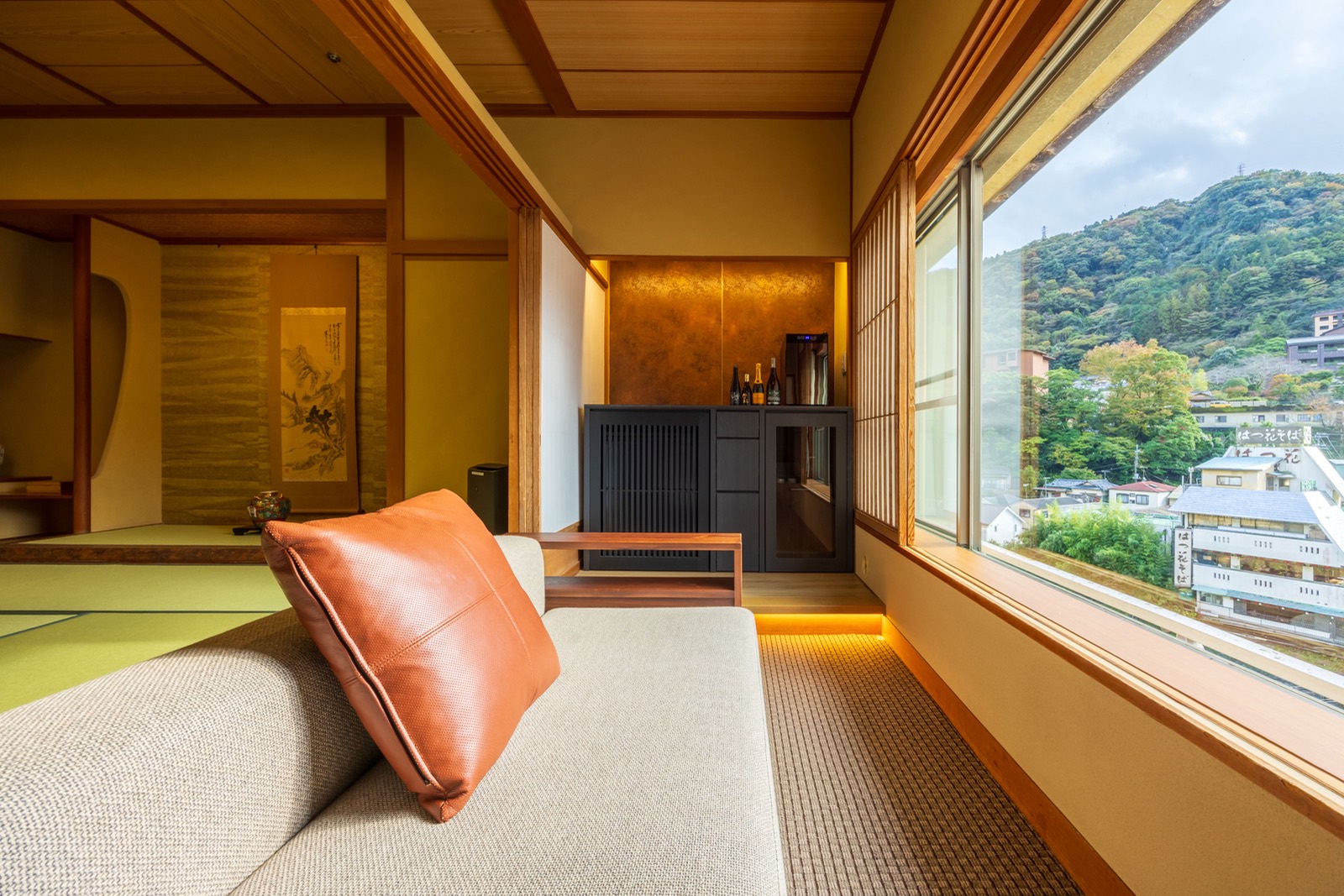 Living area, river side
